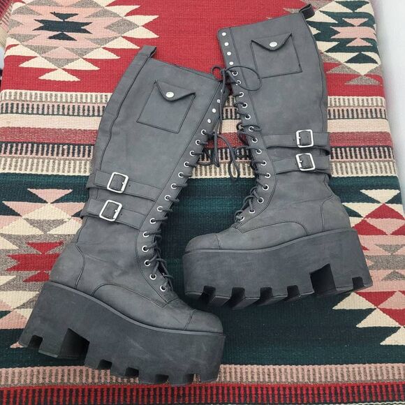Dolls Kill Current Mood Jane Doe Platform Boots Sz 6 Black Vegan Gothic Rave Pun - Picture 1 of 12